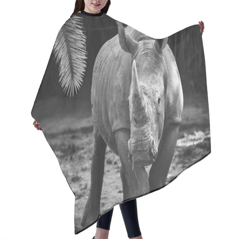 Personality  Black And White Rhino Hair Cutting Cape