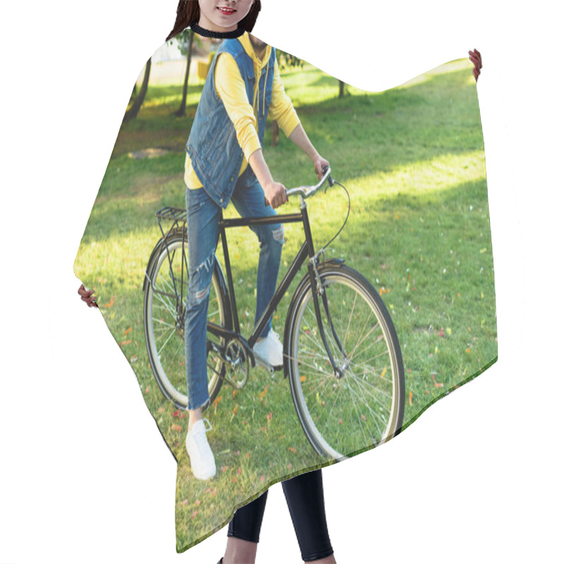 Personality  Partial View Of Man Stylish Man Riding Retro Bicycle In Park Hair Cutting Cape