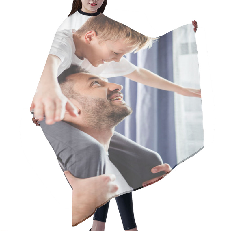 Personality  Father Carrying Son On Neck   Hair Cutting Cape