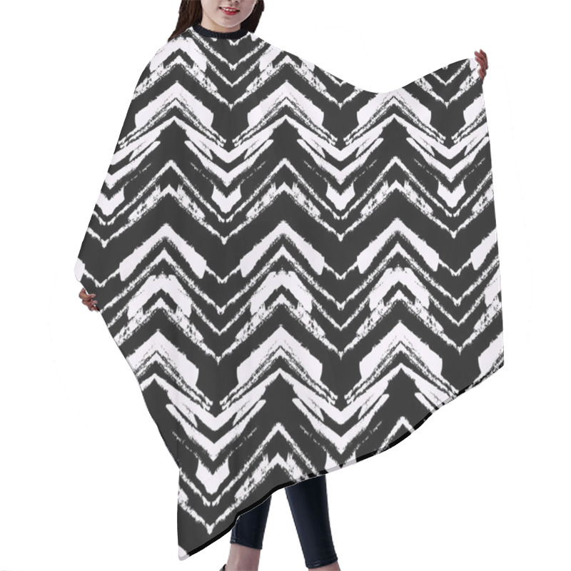 Personality  Hand Drawn Pattern With Brushed Zigzag Line. Hair Cutting Cape