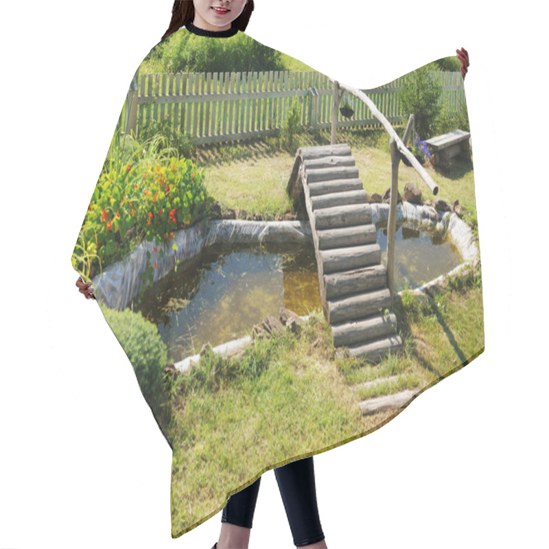 Personality  Small Garden Pond With Wooden Bridge Hair Cutting Cape