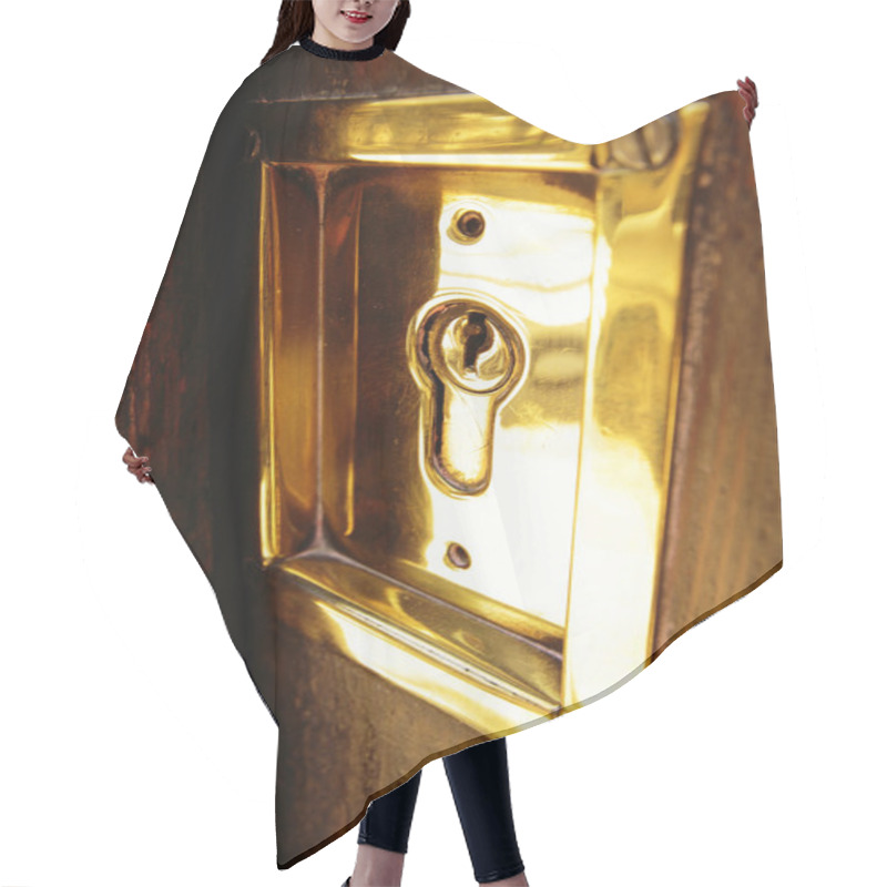 Personality  Gold Lock Security Door Hair Cutting Cape