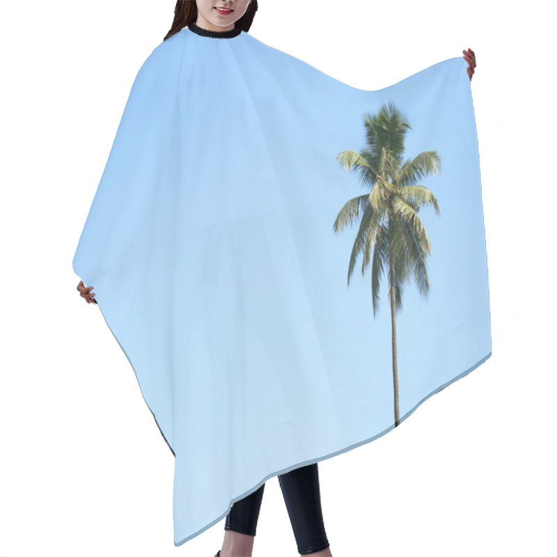 Personality  Single Palm Hair Cutting Cape