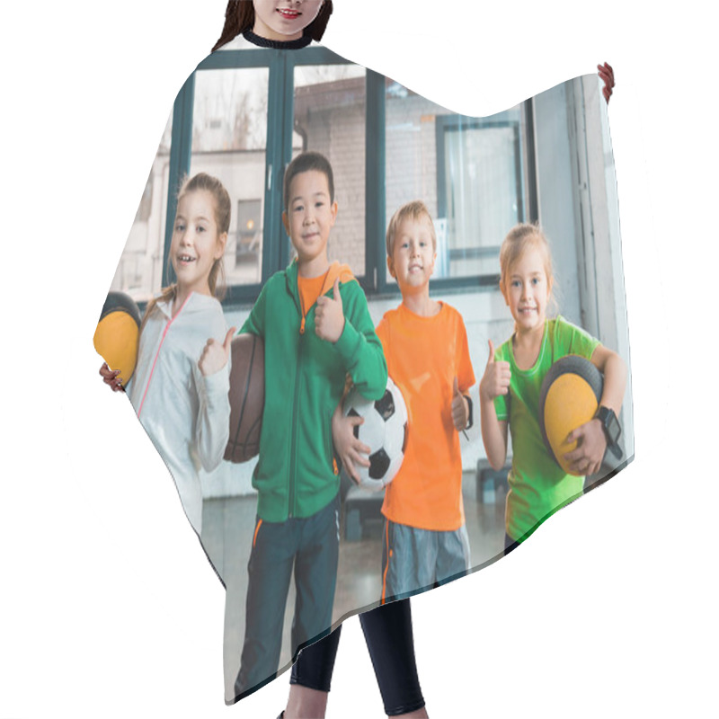 Personality  Front View Of Happy Multicultural Children Holding Balls In Gym Hair Cutting Cape