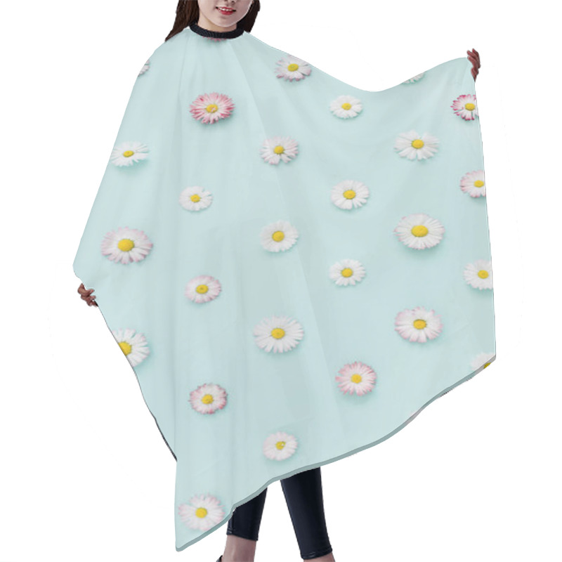 Personality   White And Pink Chamomile Daisy Flowers Hair Cutting Cape