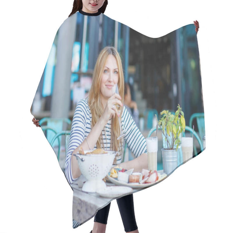 Personality  Young Woman Having Healthy Breakfast In Outdoor Cafe Hair Cutting Cape