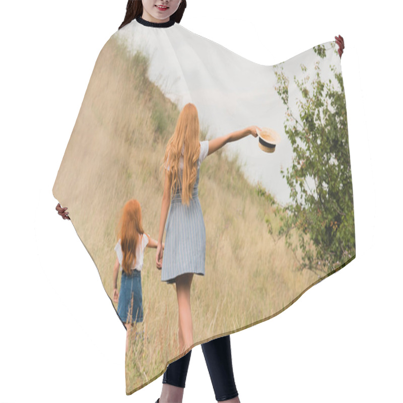 Personality  Mother And Daughter Walking On Grass Hair Cutting Cape