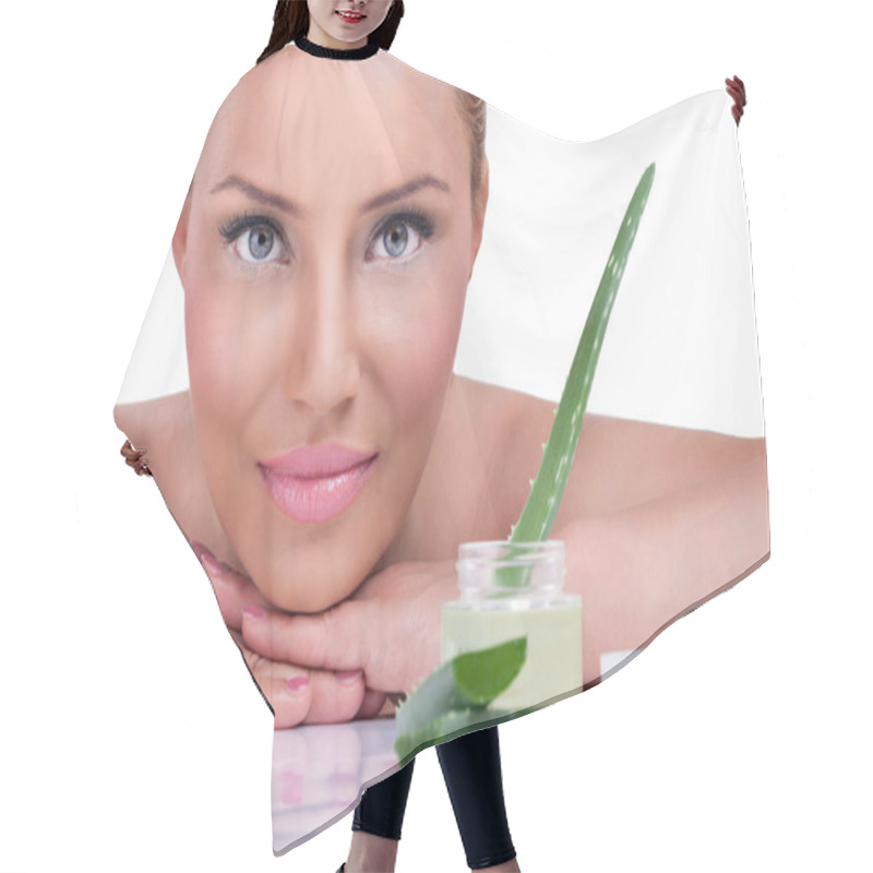 Personality  Cosmetic Aloe Cream Hair Cutting Cape