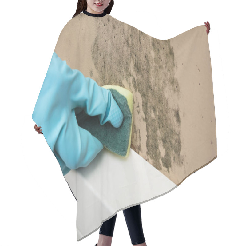 Personality  Person Cleaning Moldy Wall Hair Cutting Cape