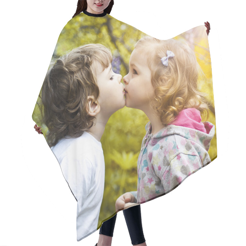 Personality  First Kiss Hair Cutting Cape