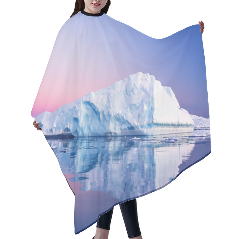 Personality  Antarctic Glacier Hair Cutting Cape