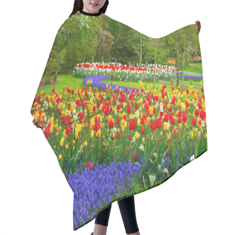 Personality  Fresh Lawn With Flowers Hair Cutting Cape