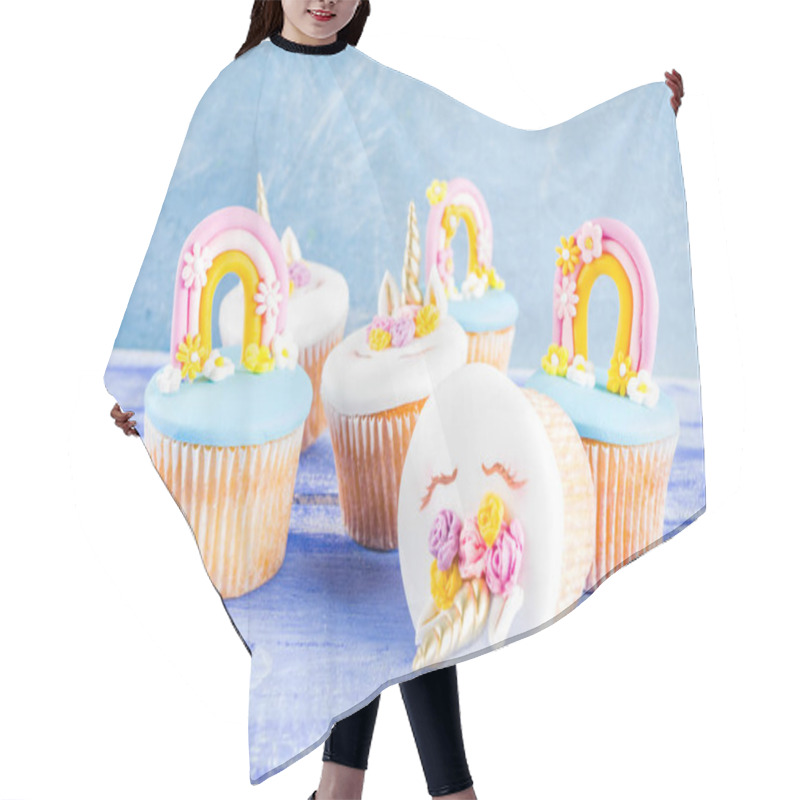 Personality  Cute Unicorn Cupcakes Hair Cutting Cape