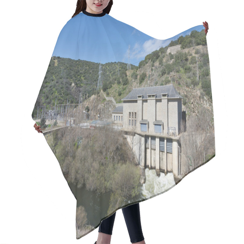 Personality  Hydroelectric Hair Cutting Cape