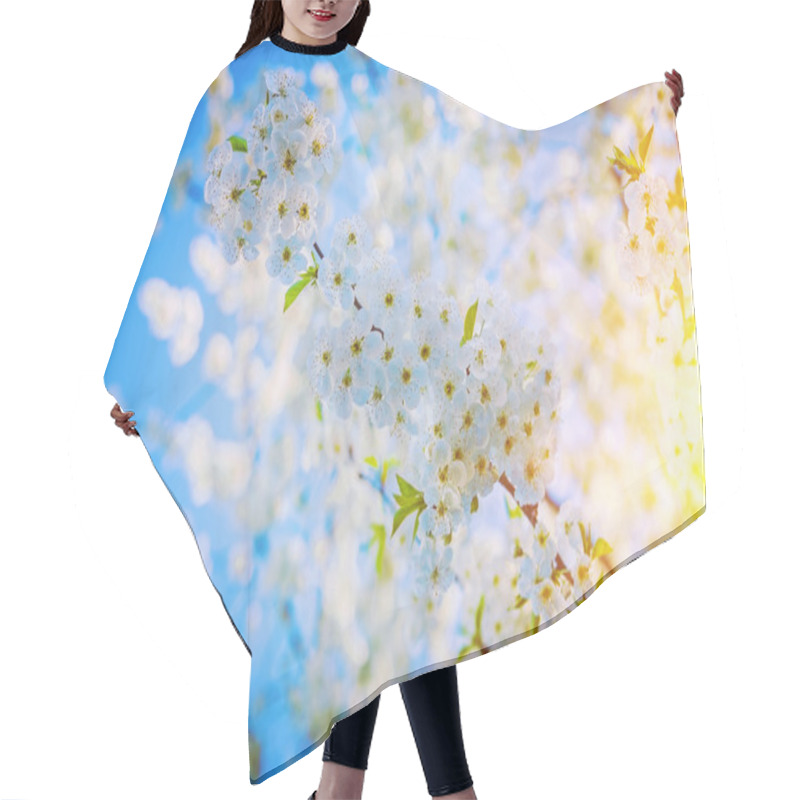 Personality  Blossoming Cherry Tree Hair Cutting Cape