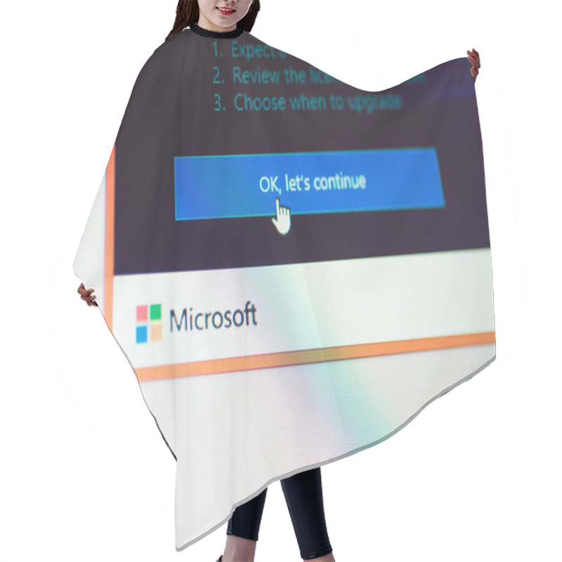 Personality  Update Screen Of Microsoft Windows 10. Hair Cutting Cape