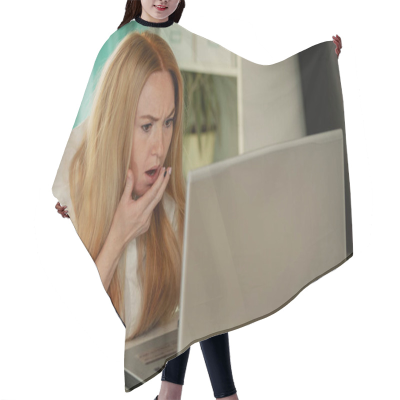 Personality  Confused Young Woman Looking On Laptop At Home Feeling Bewildered By No Connection, Reading Online News In Internet Hair Cutting Cape