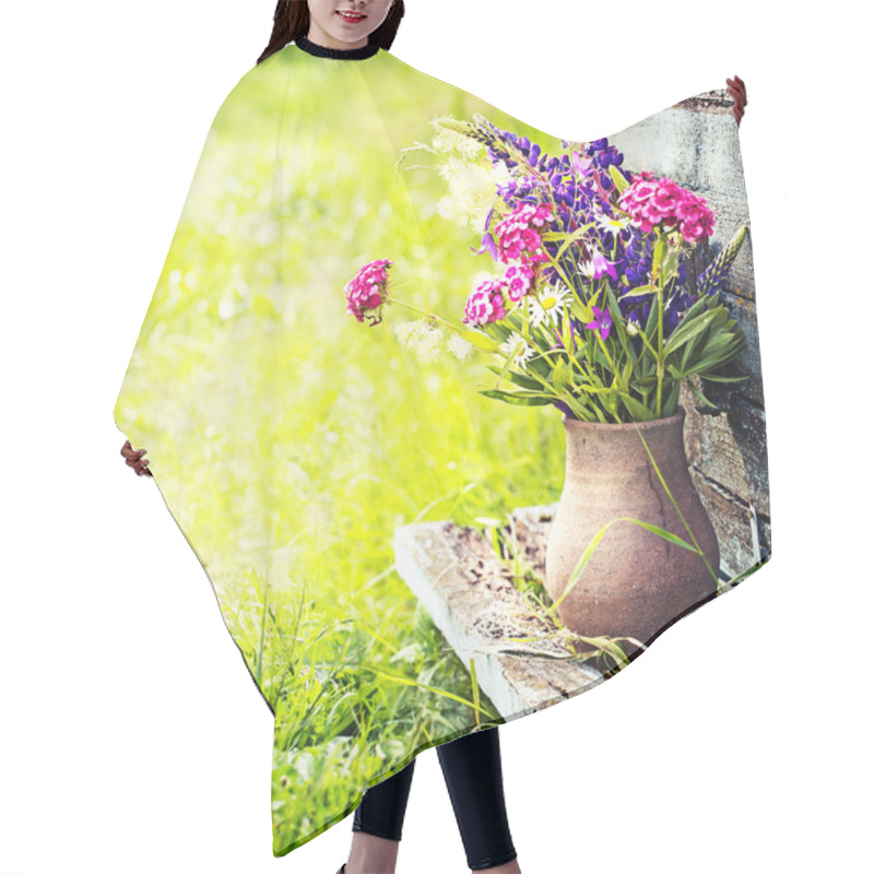 Personality  Bouquet Of Garden Flowers Hair Cutting Cape