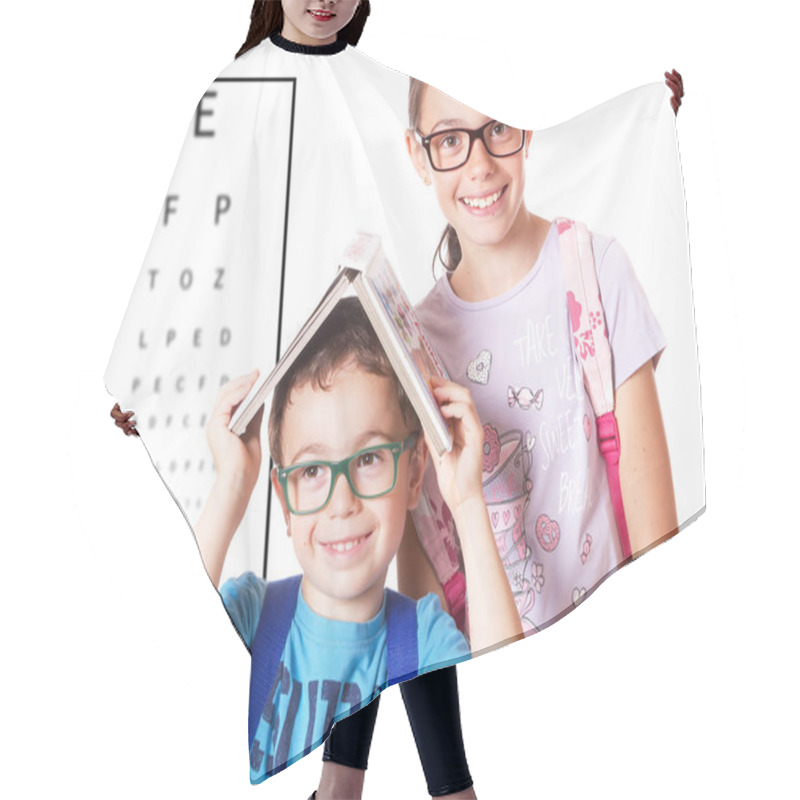 Personality  Children With Glasses Hair Cutting Cape