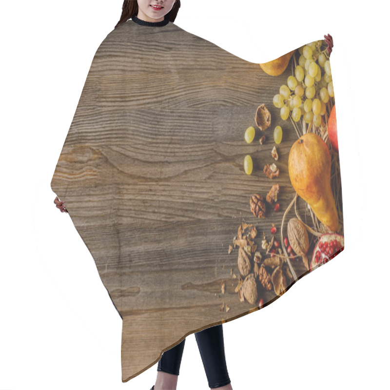 Personality  Autumnal Fruits And Walnuts Hair Cutting Cape