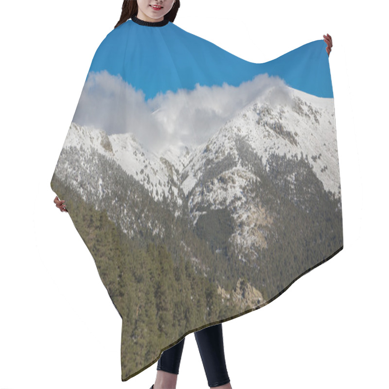 Personality  Snowy Mountains And World Ball Hair Cutting Cape