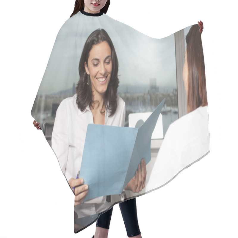 Personality  Business Interview Hair Cutting Cape