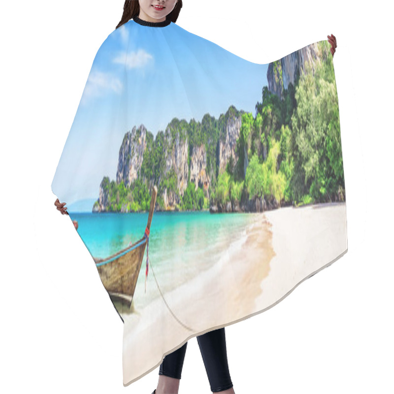 Personality  Panorama Of Thai Traditional Wooden Longtail Boat And Beautiful Sand Railay Beach In Krabi Province. Ao Nang, Thailand.  Hair Cutting Cape