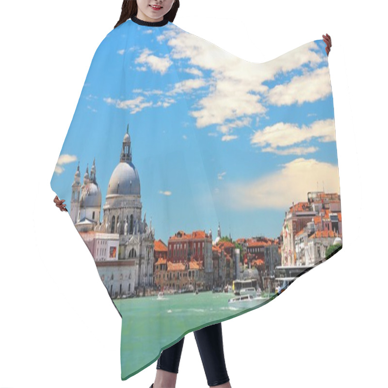 Personality  Venice Hair Cutting Cape