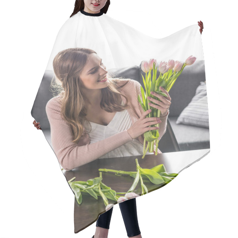 Personality  Woman With Fresh Flowers Hair Cutting Cape