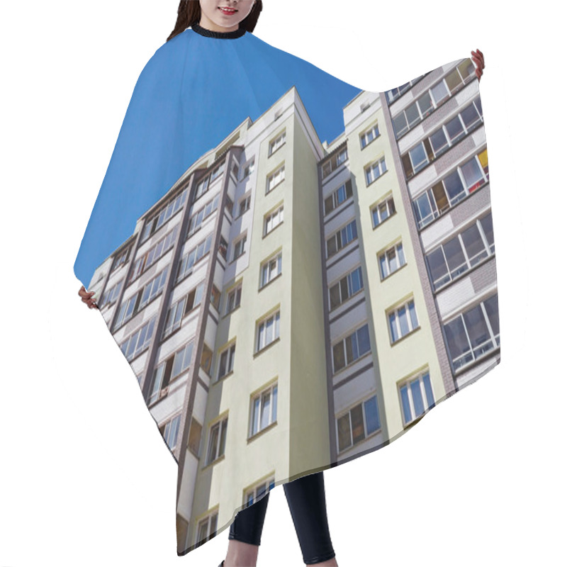 Personality  Apartment Building Hair Cutting Cape