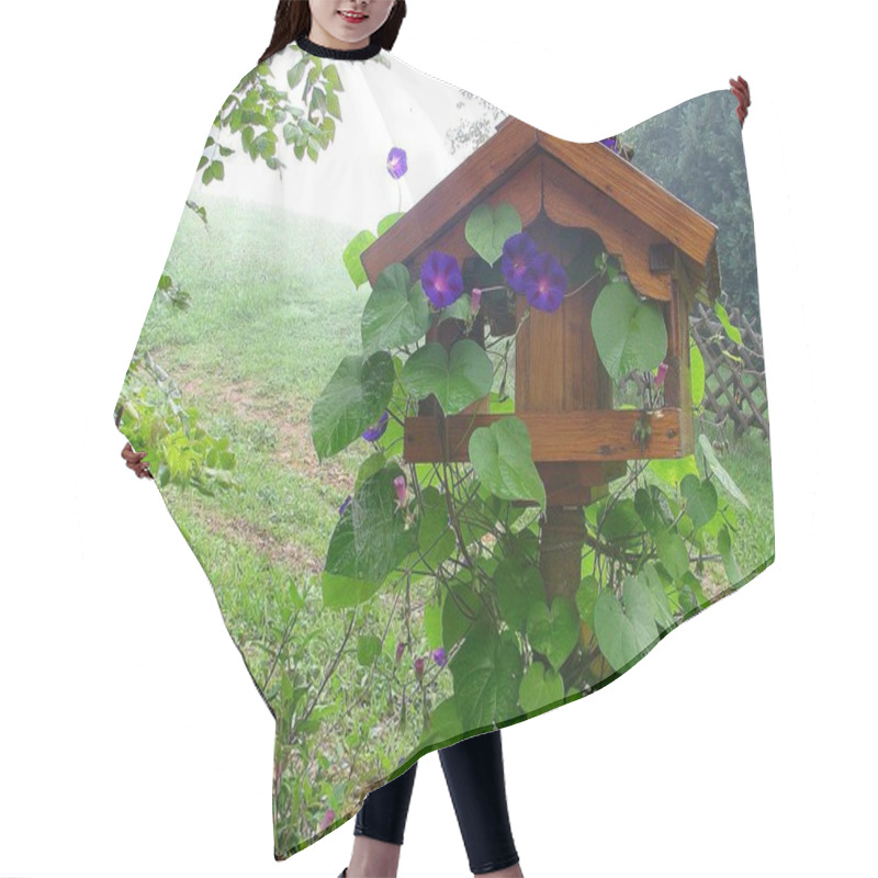 Personality  Birdhouse, Small House For Birds Hair Cutting Cape