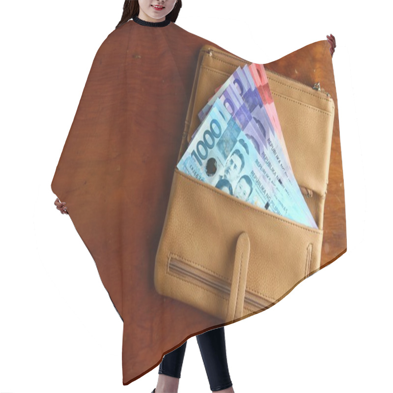 Personality  Cash Money In A Leather Wallet Hair Cutting Cape