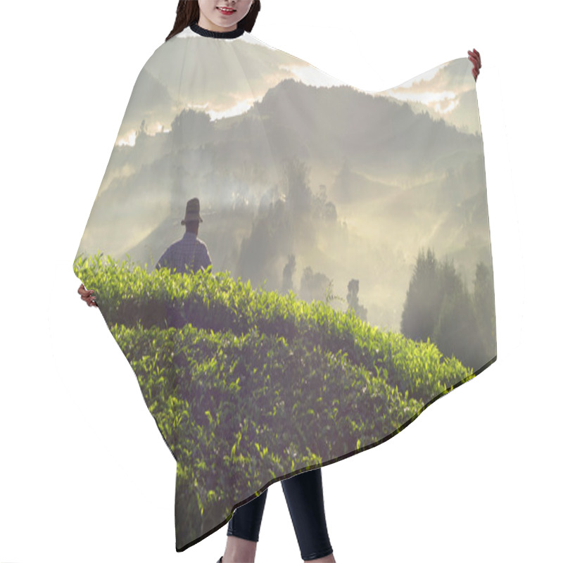 Personality  Farmer At Tea Plantation Hair Cutting Cape