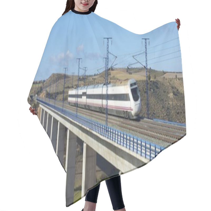 Personality  Speed Train Hair Cutting Cape