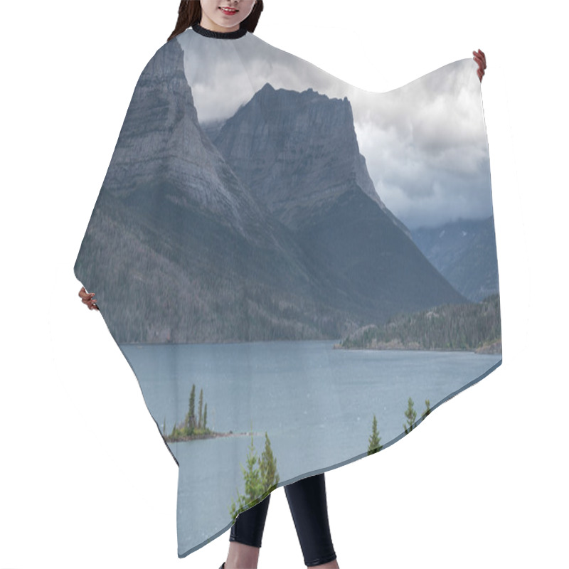 Personality  Wild Goose Island Saint Mary Lake Hair Cutting Cape