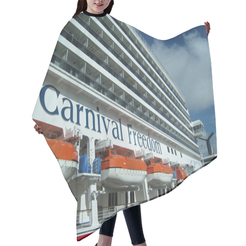 Personality  Carnival Freedom Hair Cutting Cape