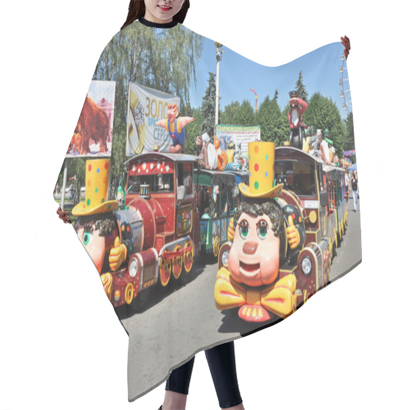 Personality  Two Trains For Kids Hair Cutting Cape