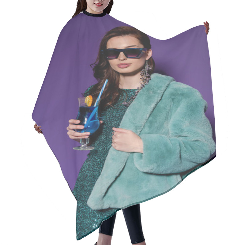 Personality  Stylish Woman In Sunglasses Holding Glass With Cocktail On Purple  Hair Cutting Cape