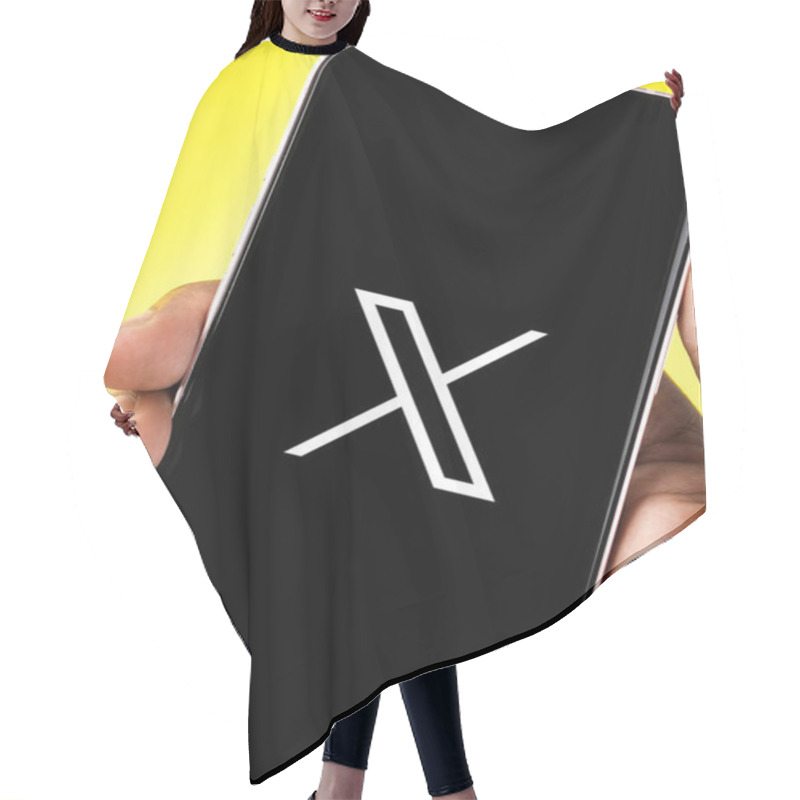 Personality  West Bangal, India - July 24, 2023 : X Logo On Phone Screen Stock Image. Hair Cutting Cape