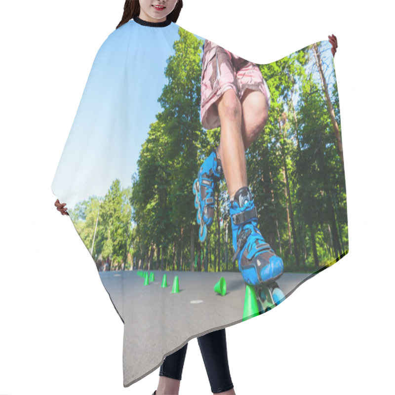 Personality  Inline Roller Skater On A Slalom Course Hair Cutting Cape