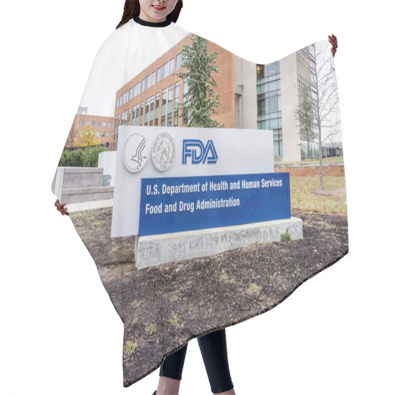 Personality  FDA Headquarters At White Oak Campus In Silver Spring, Maryland, USA - January 13, 2020. The United States Food And Drug Administration (FDA) Is A Federal Agency. Hair Cutting Cape