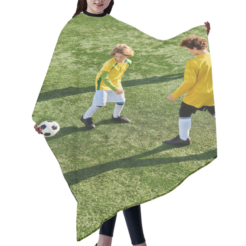 Personality  Two Young Children Are Standing In Lush Green Grass, Laughing And Playing Together Under The Bright Sky. Their Energetic Movements And Carefree Expressions Capture The Essence Of Childhood Happiness. Hair Cutting Cape