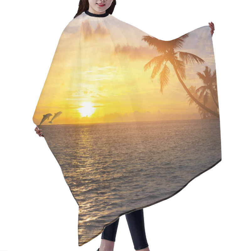 Personality  Art Beautiful Sunrise Over The Tropical Beach Hair Cutting Cape