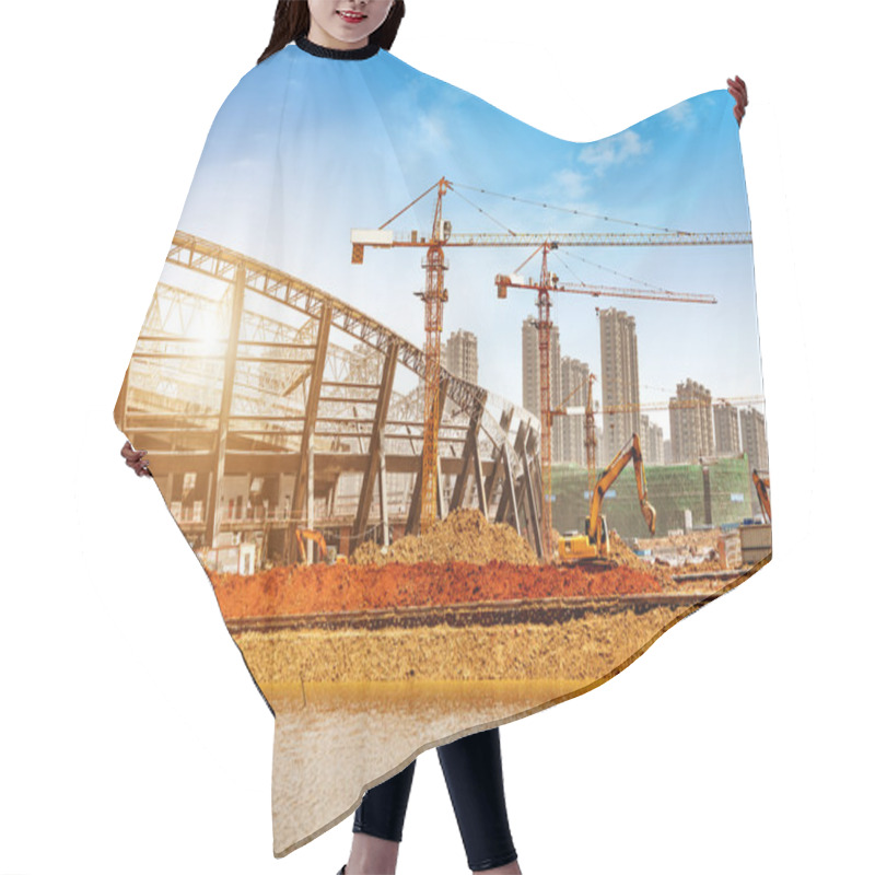 Personality  Construction Site Under The Blue Sky Hair Cutting Cape