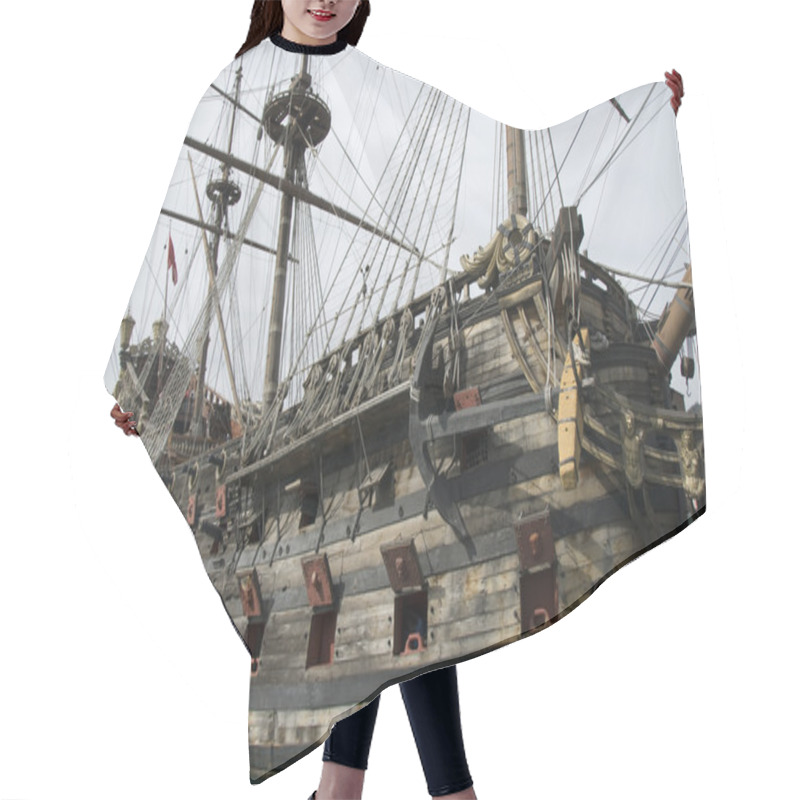 Personality  Old Pirate Ship Hair Cutting Cape