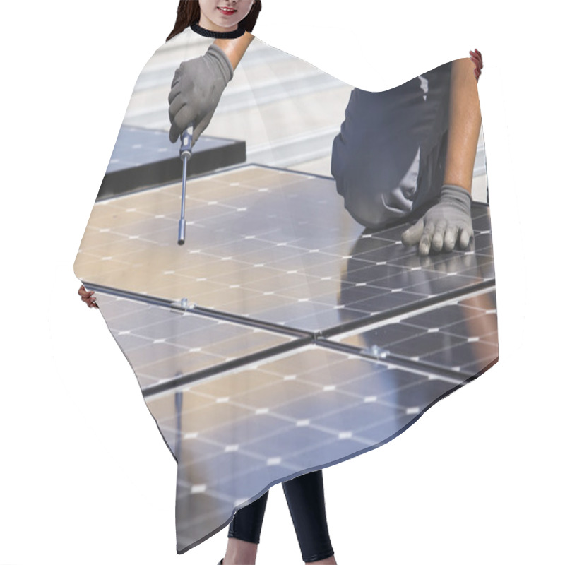 Personality  Workers Set Photovoltaic Panels Hair Cutting Cape