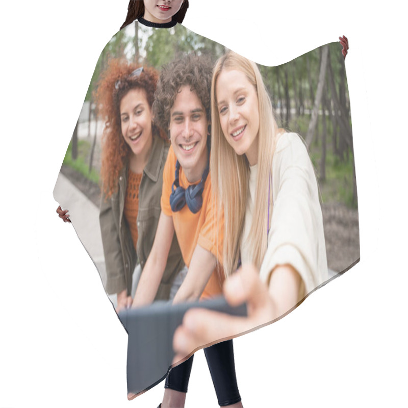 Personality  Smiling Blonde Woman Taking Selfie With Happy Friends In Park Hair Cutting Cape