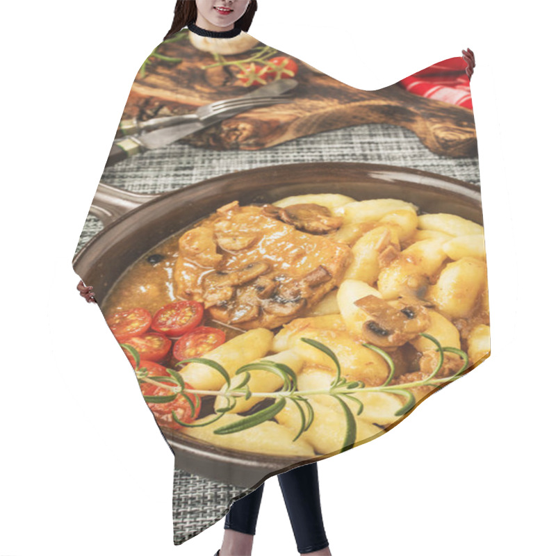 Personality  Stewed Pork Chop In A Bright Mushroom Sauce. Hair Cutting Cape