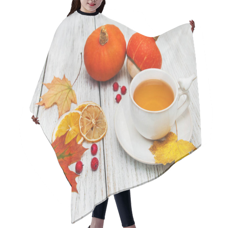 Personality  Hot Tea And Autumn Leaves Hair Cutting Cape