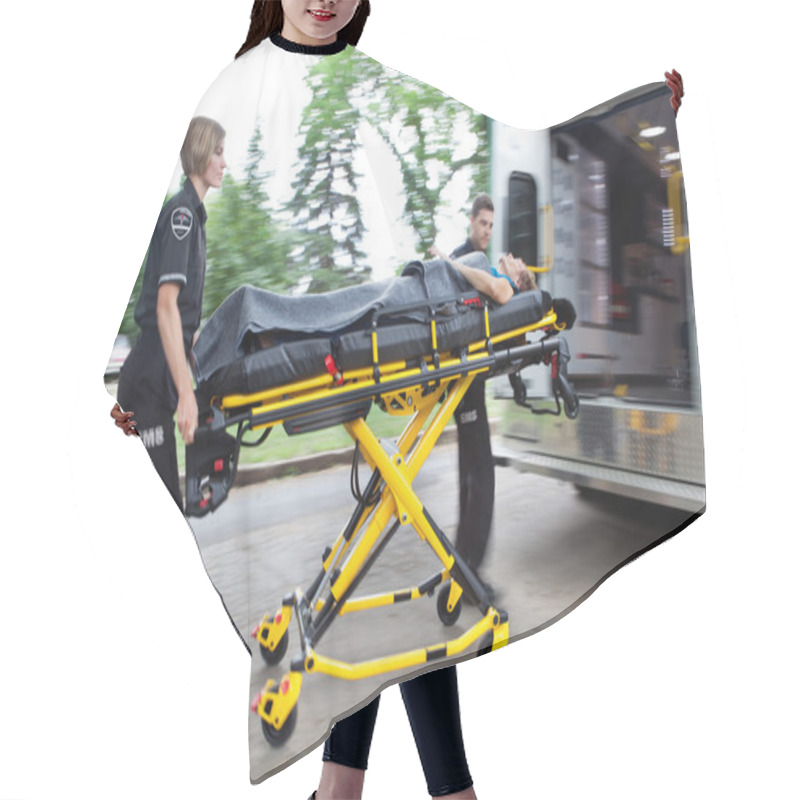 Personality  Ambulance Rush Hair Cutting Cape